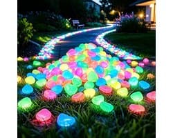 600 Stuks Glow in the Dark Stenen - Tuin & Aquarium Lichtgevende Stenen - Glow in De Dark Grindkorrels - Aquarium Steentjes - Decoratieve Stenen - Geschikt Voor Tuininrichting, Aquaria En De Decoratie Van Visbakken - Multicolor